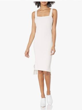 Elegant White Ribbed Bump Friendly Dress